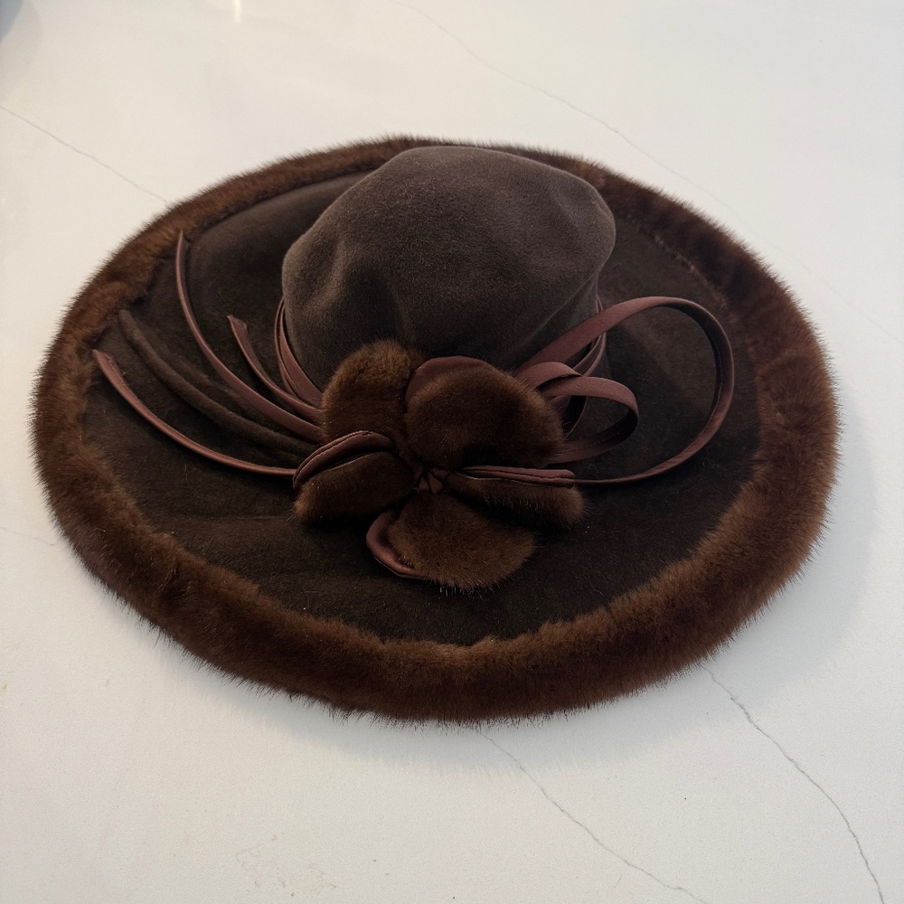 SUZANNE Couture Military Brown Wide Rim Hat with Mink Trim - Picture 2 of 7
